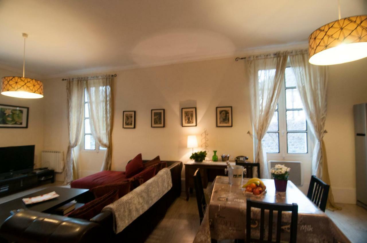 Ria Sirach Apartments Exterior foto