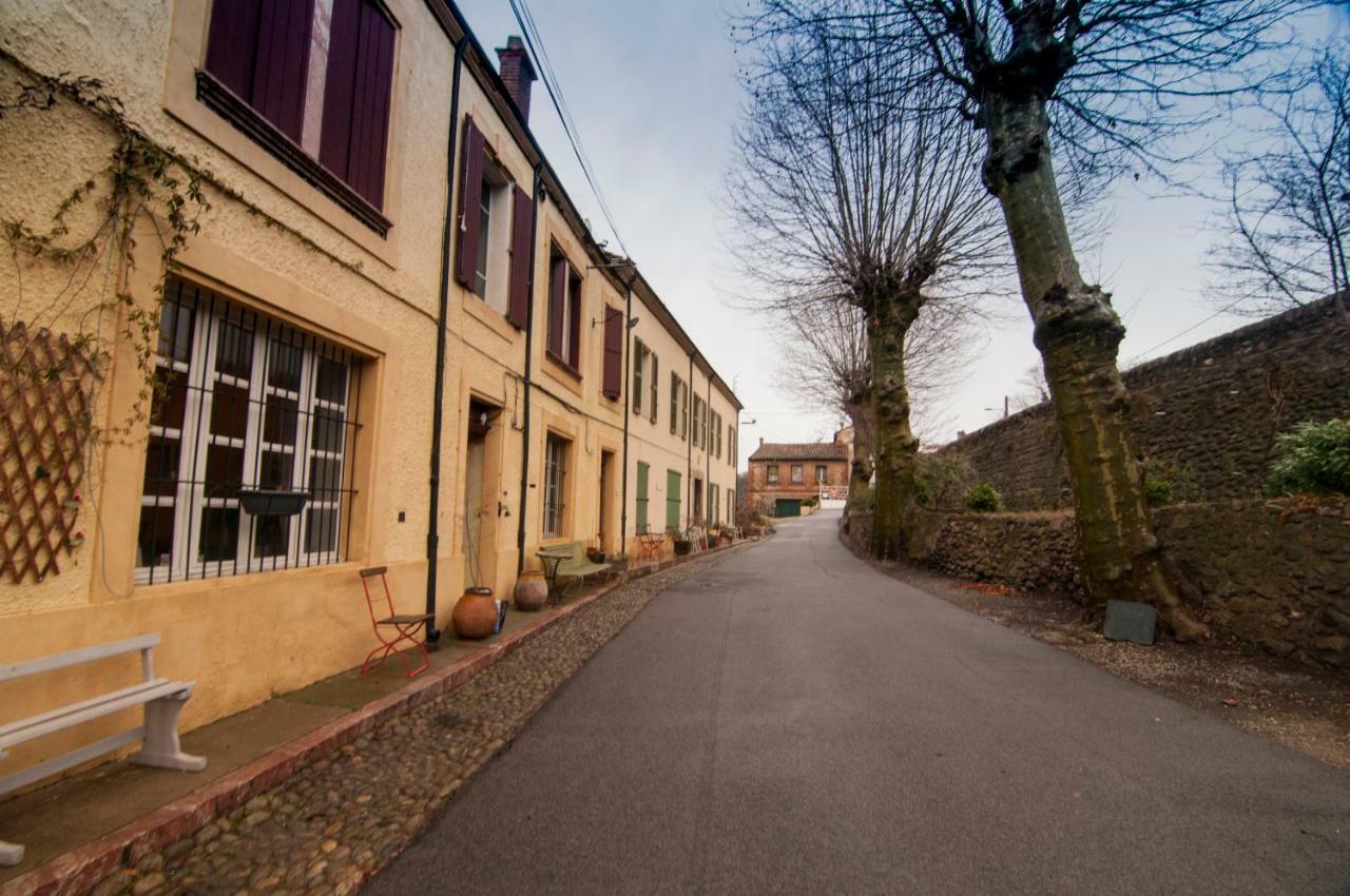 Ria Sirach Apartments Exterior foto